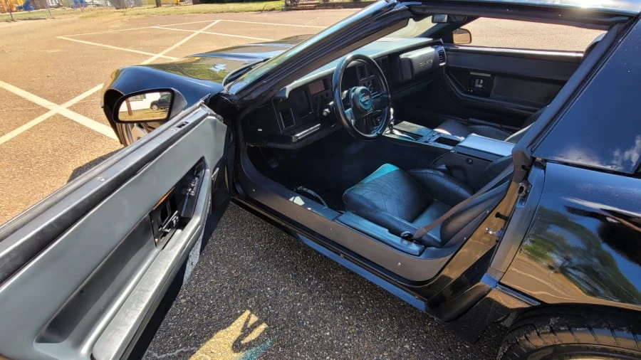 1985 Chevrolet Corvette C4 - Image 9 of 11