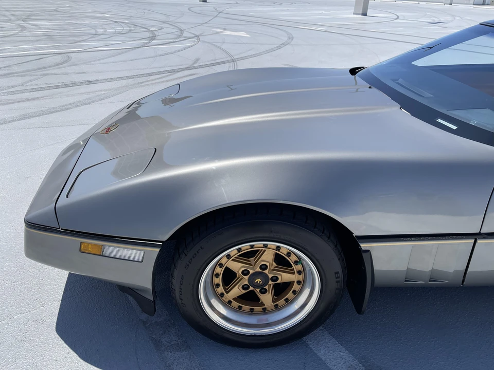 1985 Chevrolet Corvette C4 - Image 24 of 31