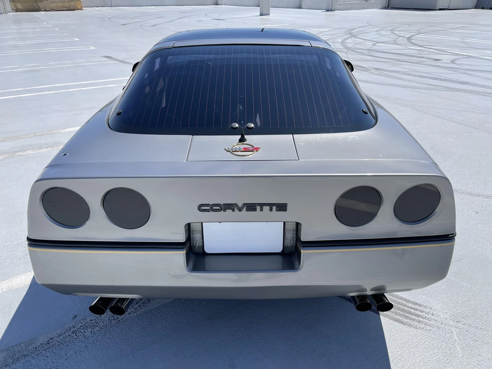 1985 Chevrolet Corvette C4 - Image 12 of 31