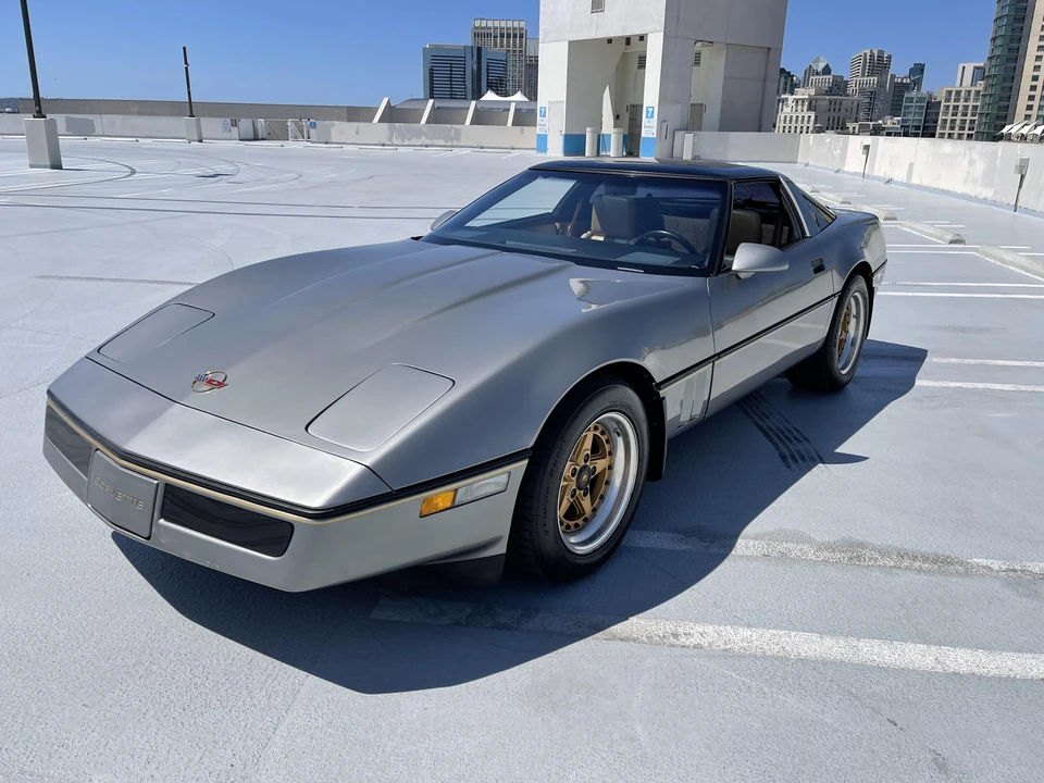 1985 Chevrolet Corvette C4 - Image 8 of 31