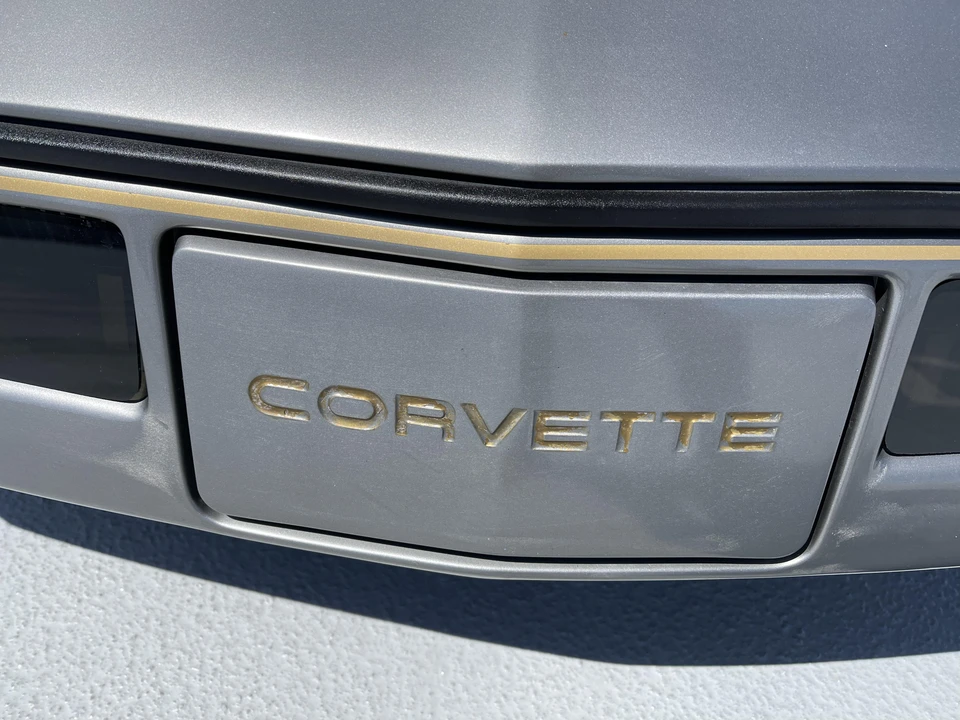 1985 Chevrolet Corvette C4 - Image 20 of 31