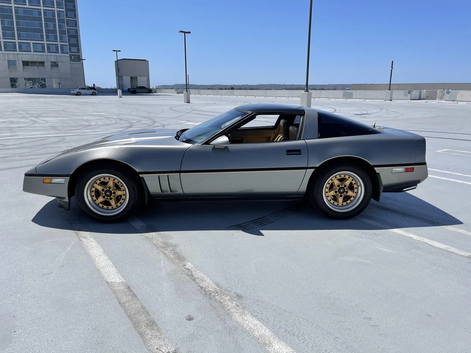 1985 Chevrolet Corvette C4 - Image 11 of 31