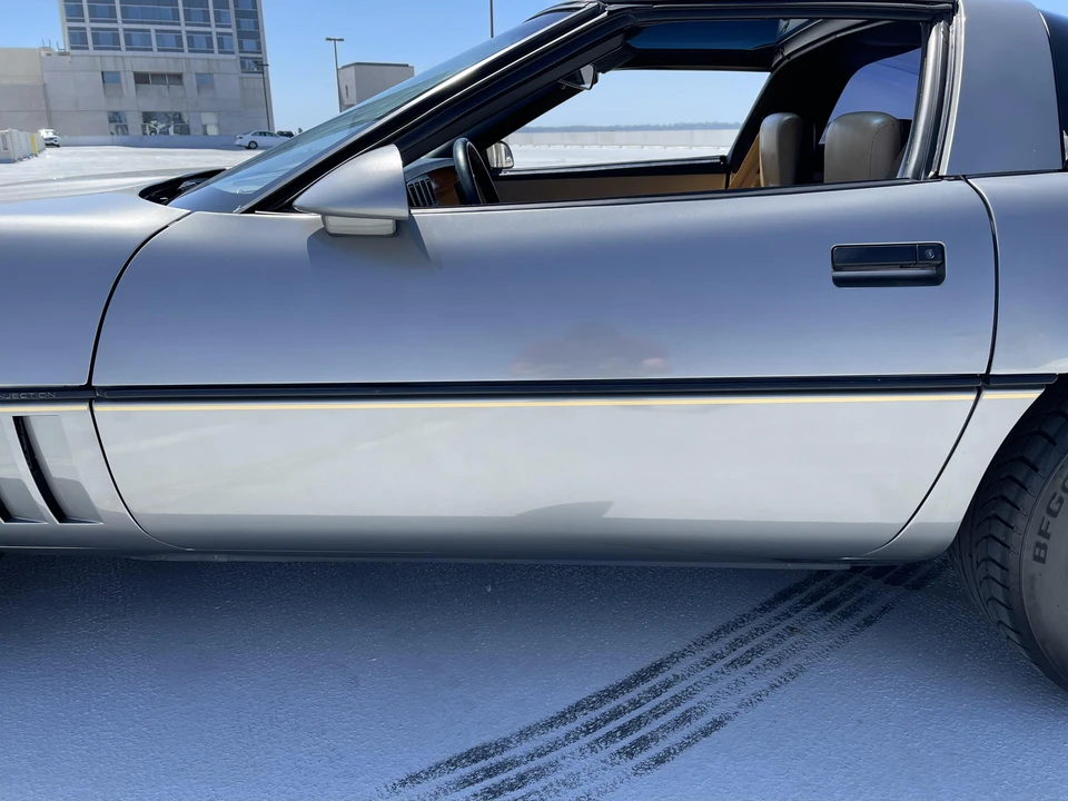 1985 Chevrolet Corvette C4 - Image 27 of 31