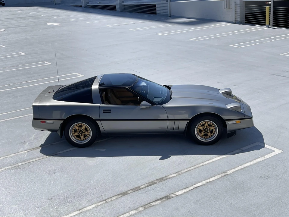 1985 Chevrolet Corvette C4 - Image 15 of 31