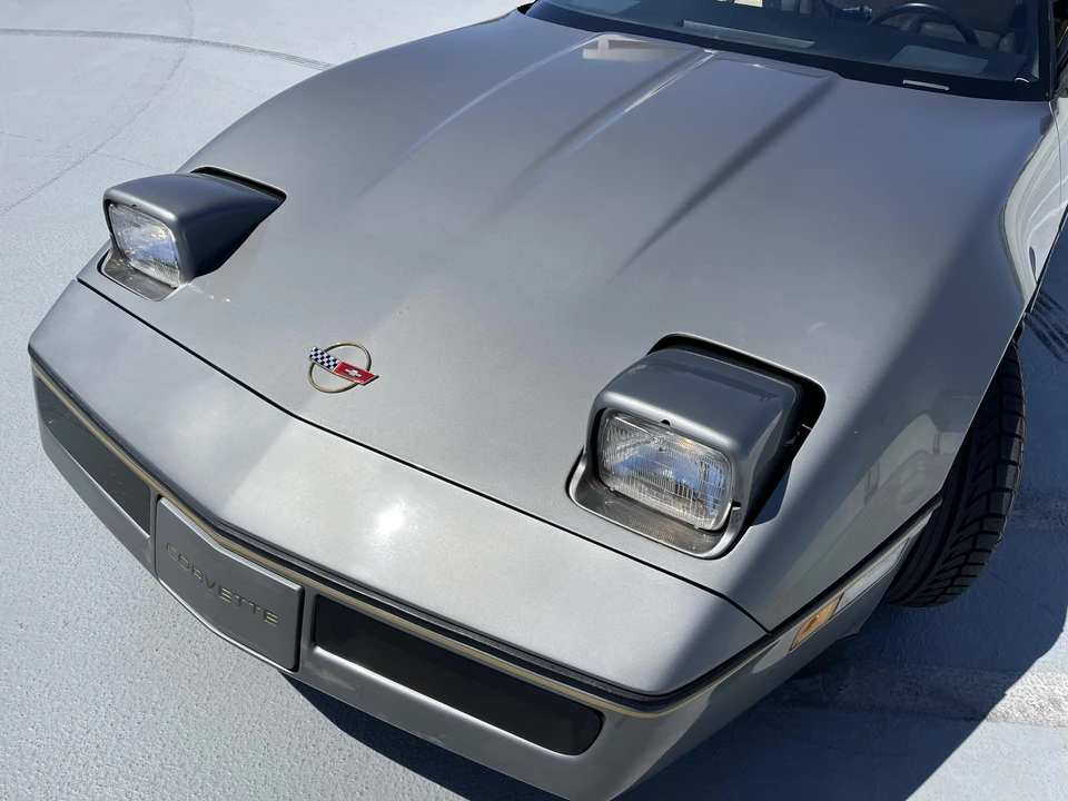 1985 Chevrolet Corvette C4 - Image 22 of 31