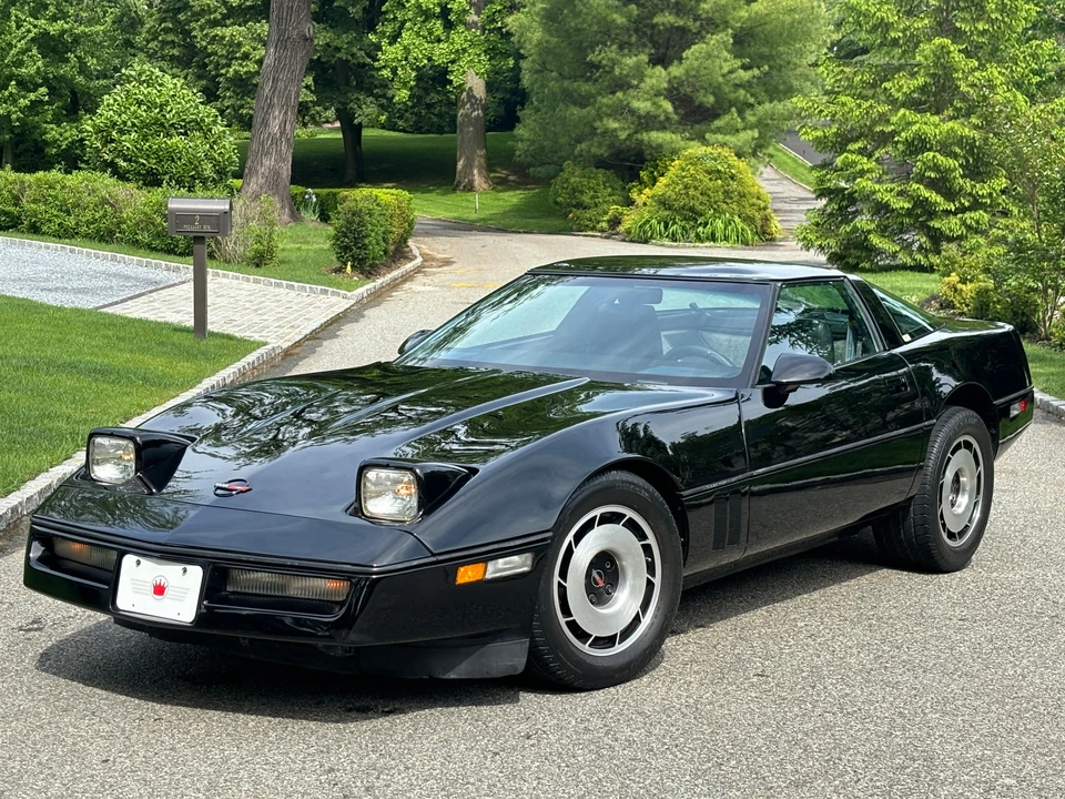 1985 Chevrolet Corvette C4 - Image 10 of 31