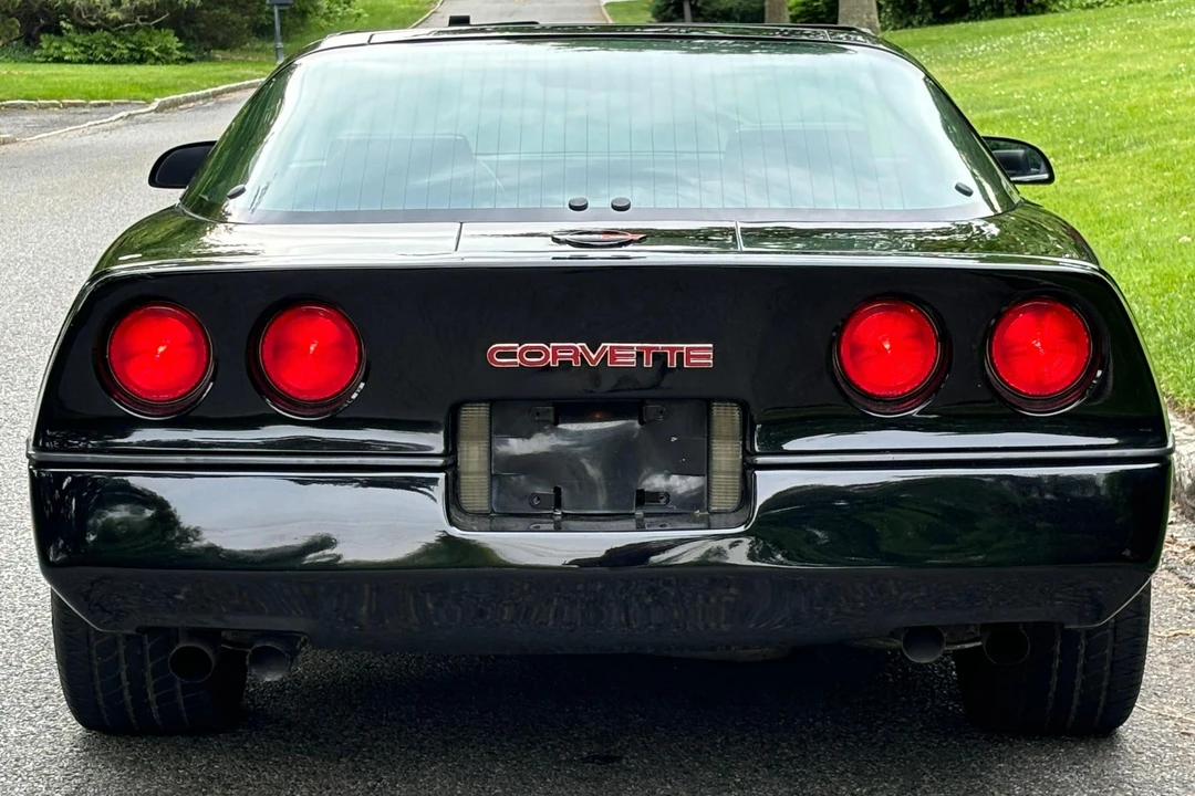1985 Chevrolet Corvette C4 - Image 5 of 31