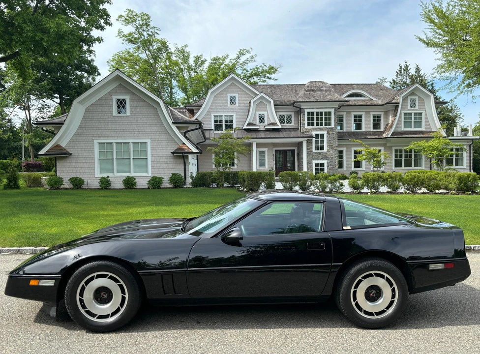 1985 Chevrolet Corvette C4 - Image 14 of 31