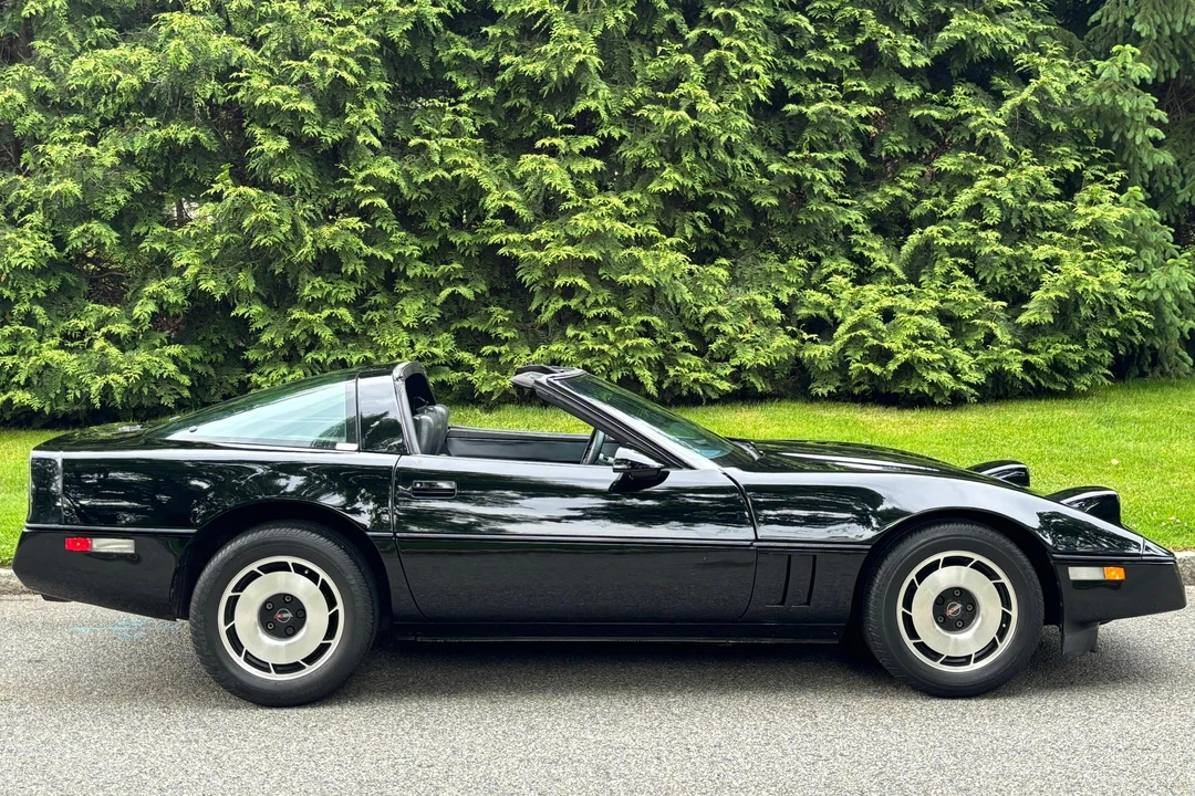 1985 Chevrolet Corvette C4 - Image 3 of 31