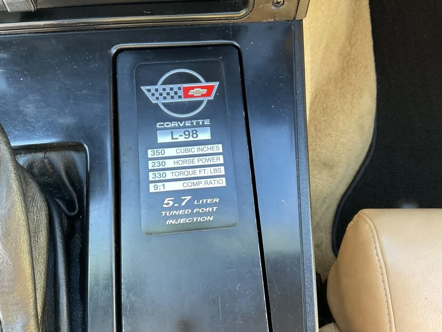 1985 Chevrolet Corvette C4 - Image 6 of 9
