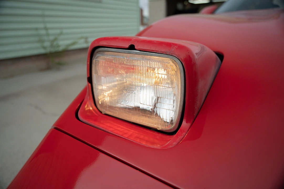 1985 Chevrolet Corvette C4 - Image 20 of 31