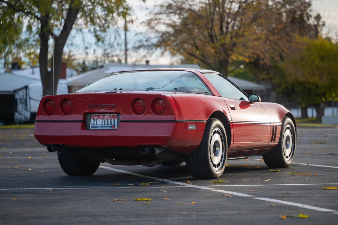 1985 Chevrolet Corvette C4 - Image 13 of 31