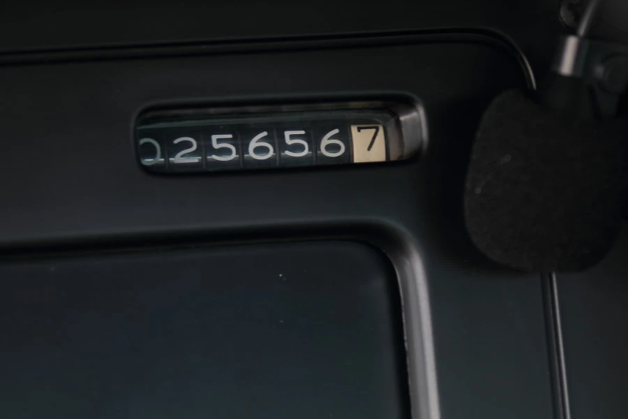 1985 Chevrolet Corvette C4 - Image 17 of 29