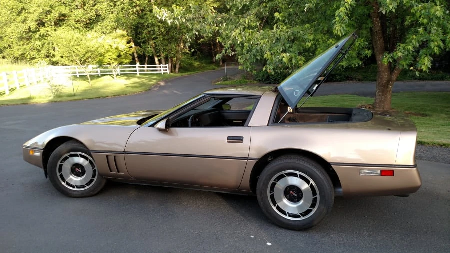 1985 Chevrolet Corvette C4 - Image 9 of 12