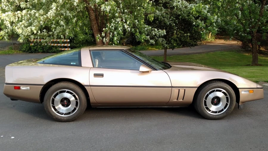 1985 Chevrolet Corvette C4 - Image 11 of 12