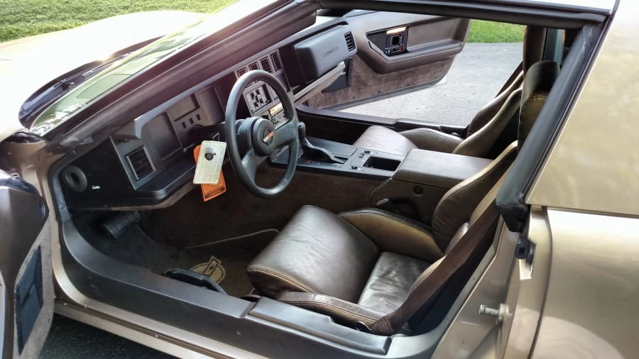 1985 Chevrolet Corvette C4 - Image 4 of 12