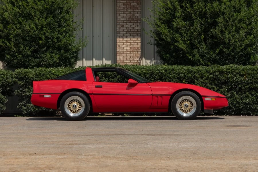 1985 Chevrolet Corvette C4 - Image 17 of 31