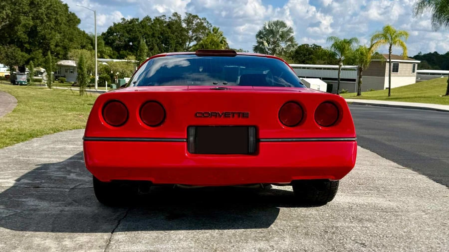 1985 Chevrolet Corvette C4 - Image 5 of 14