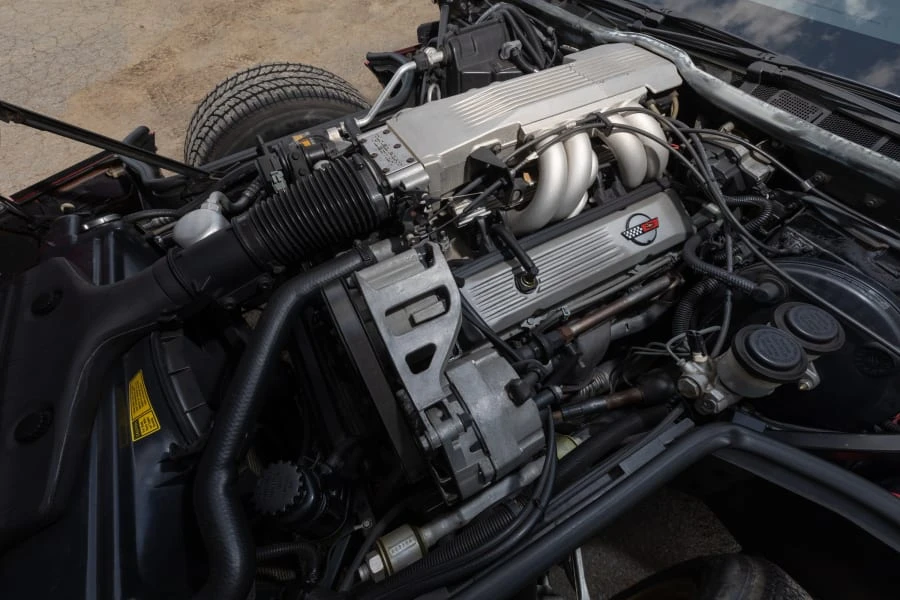 1985 Chevrolet Corvette C4 - Image 30 of 31