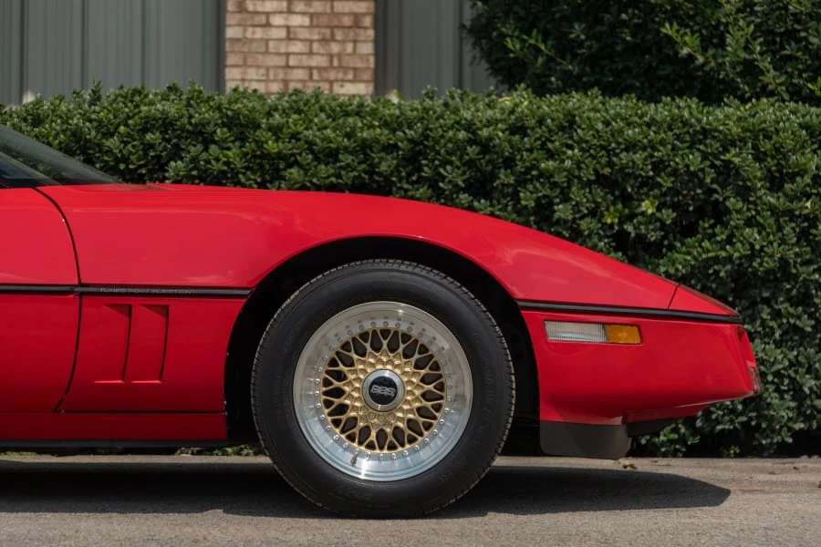 1985 Chevrolet Corvette C4 - Image 18 of 31