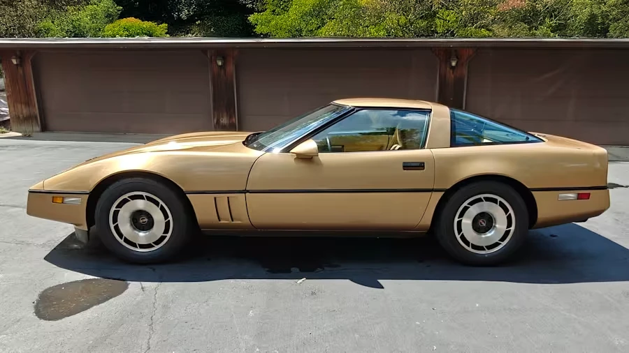 1985 Chevrolet Corvette C4 - Image 2 of 21