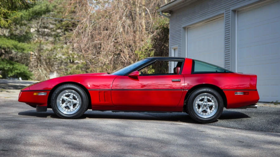 1985 Chevrolet Corvette C4 - Image 2 of 20