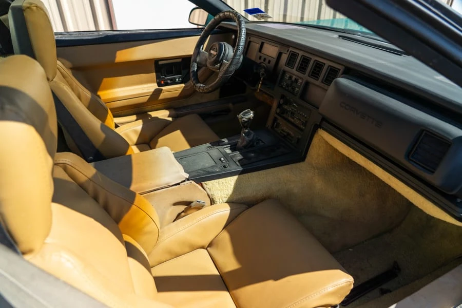 1985 Chevrolet Corvette C4 - Image 14 of 20