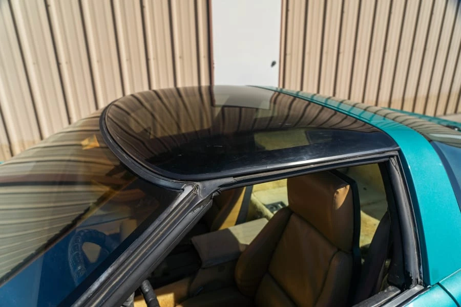 1985 Chevrolet Corvette C4 - Image 10 of 20