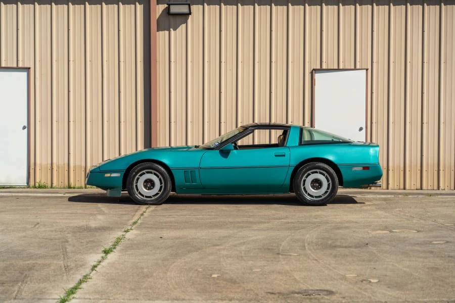 1985 Chevrolet Corvette C4 - Image 13 of 20
