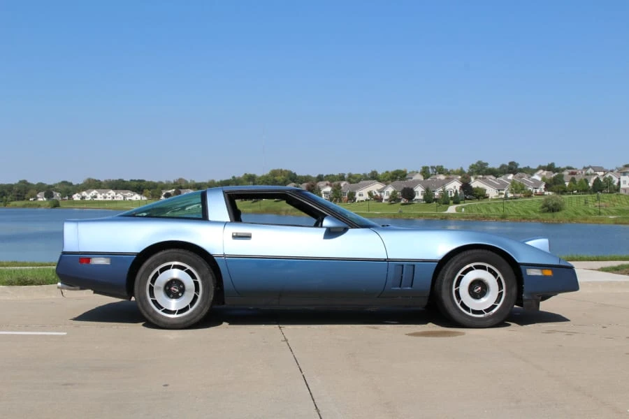 1985 Chevrolet Corvette C4 - Image 2 of 11