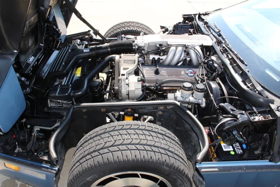 1985 Chevrolet Corvette C4 - Image 8 of 11