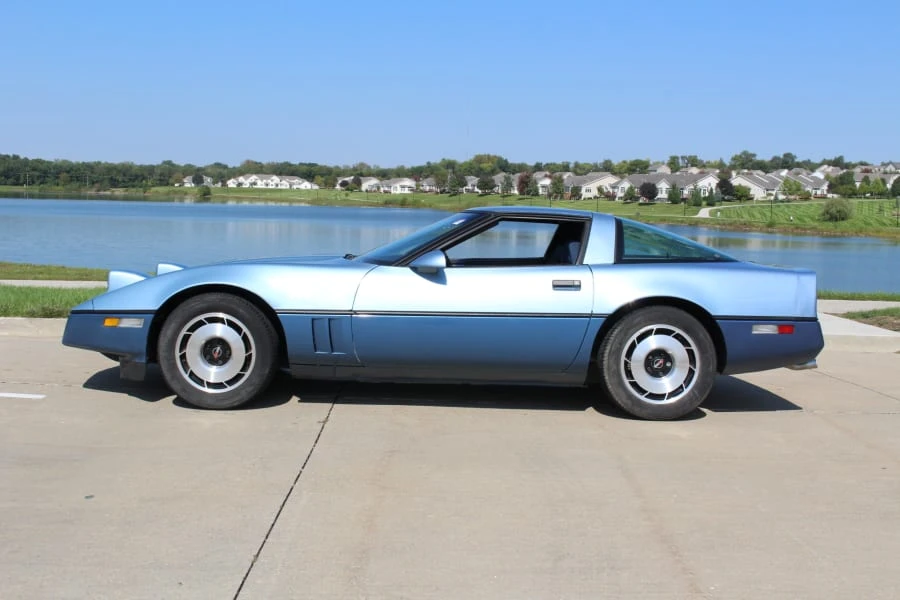 1985 Chevrolet Corvette C4 - Image 10 of 11