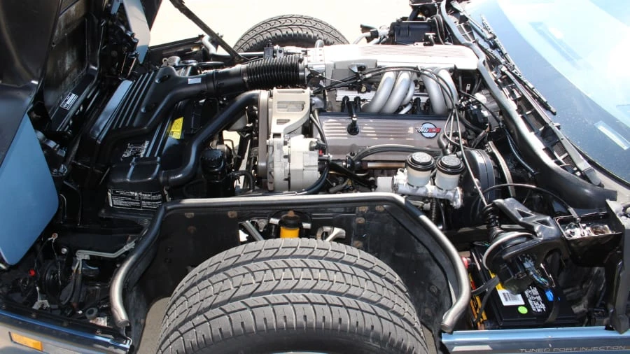 1985 Chevrolet Corvette C4 - Image 9 of 10