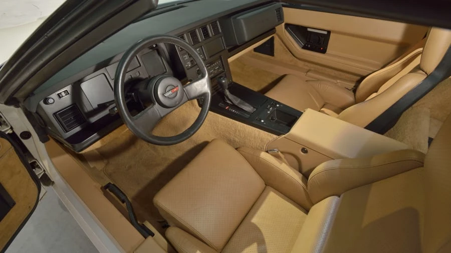 1985 Chevrolet Corvette C4 - Image 22 of 24