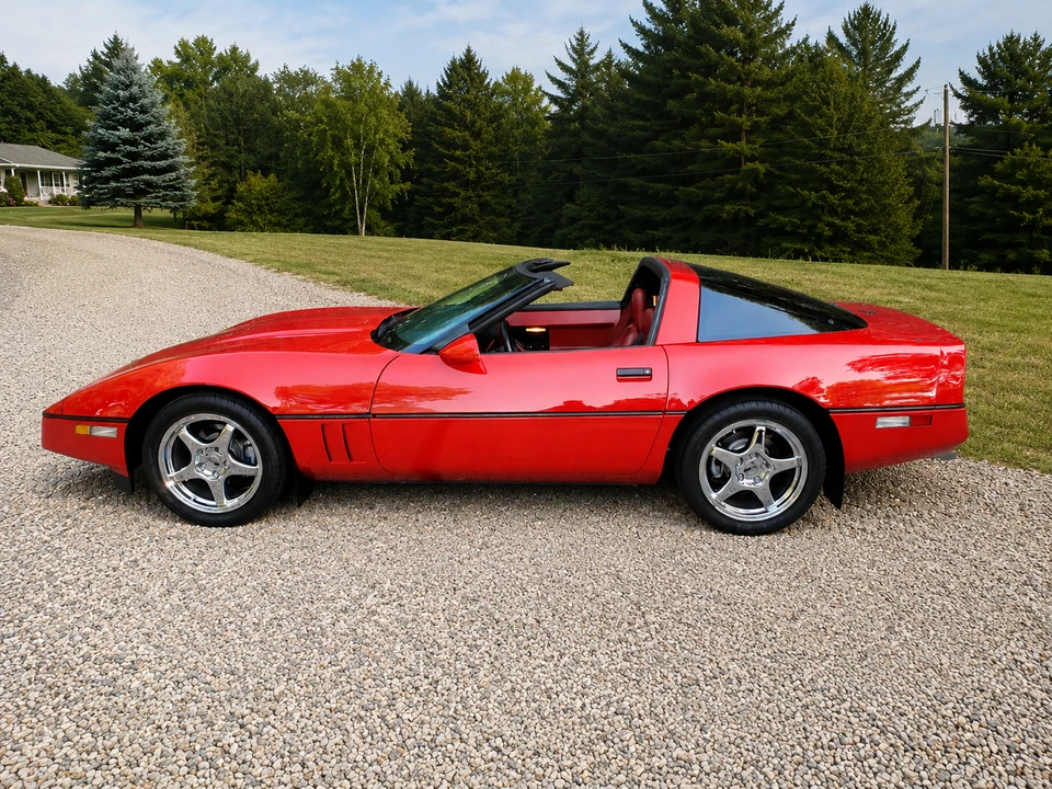 1985 Chevrolet Corvette C4 - Image 30 of 31