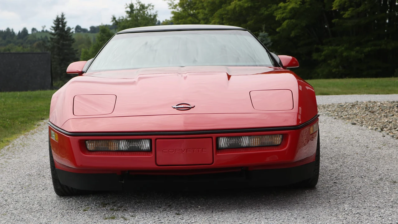 1985 Chevrolet Corvette C4 - Image 6 of 31