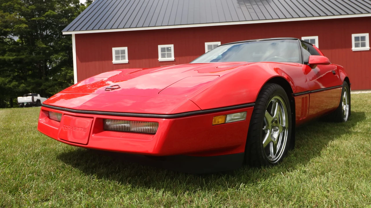 1985 Chevrolet Corvette C4 - Image 31 of 31