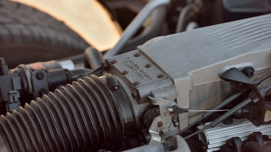 1985 Chevrolet Corvette C4 - Image 16 of 29