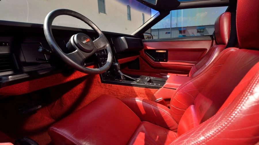 1985 Chevrolet Corvette C4 - Image 22 of 29