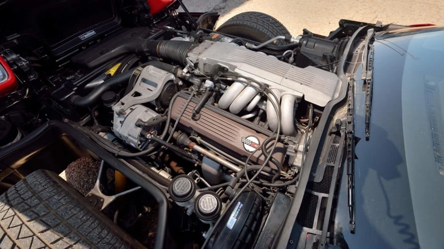 1985 Chevrolet Corvette C4 - Image 24 of 29