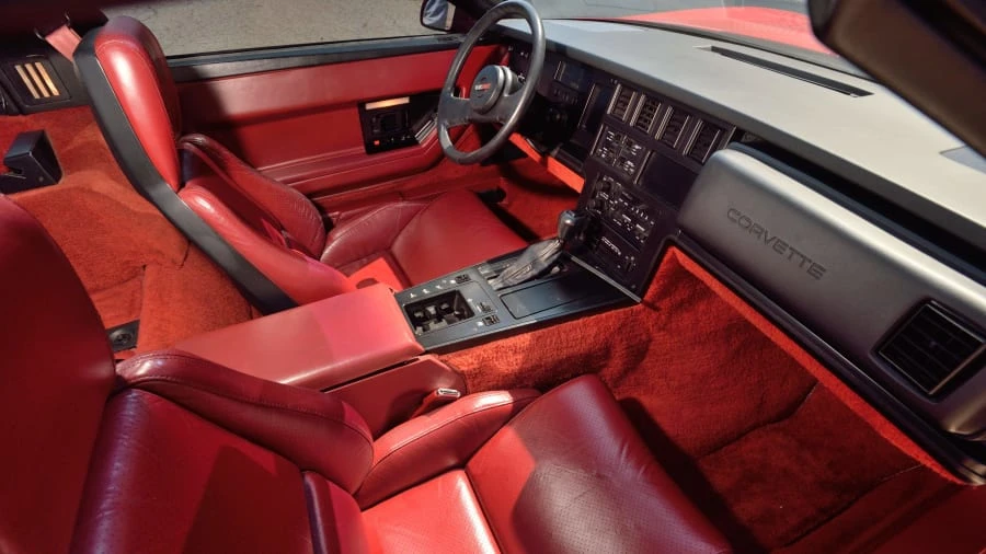 1985 Chevrolet Corvette C4 - Image 26 of 29