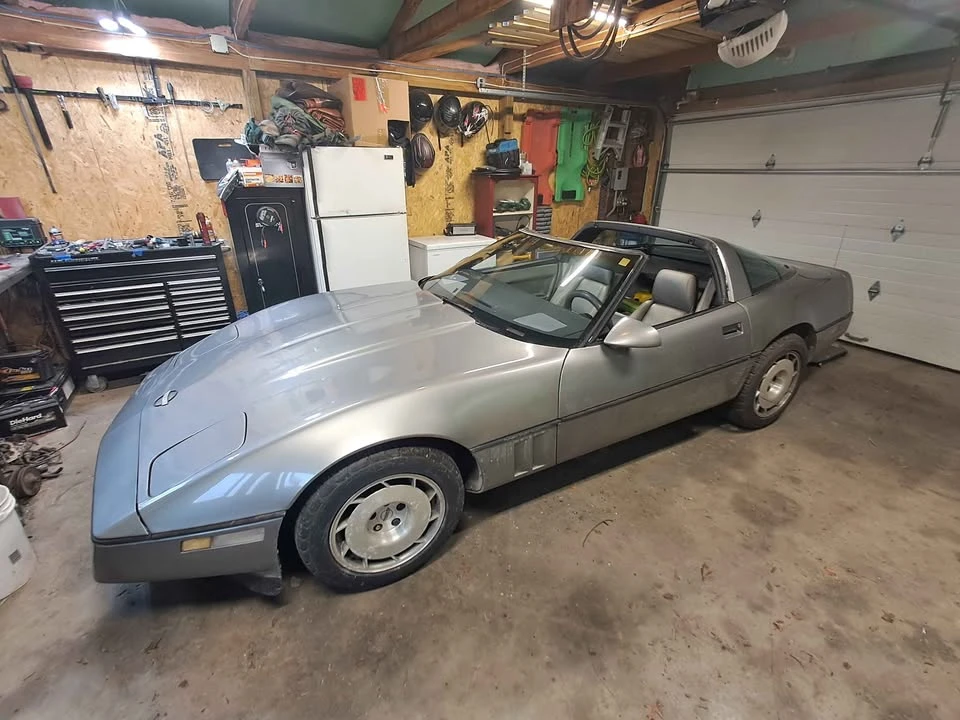 1985 Chevrolet Corvette C4 - Image 3 of 12