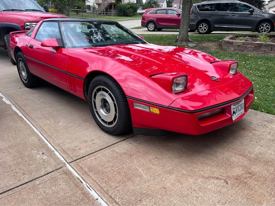 1985 Chevrolet Corvette C4 - Image 2 of 15