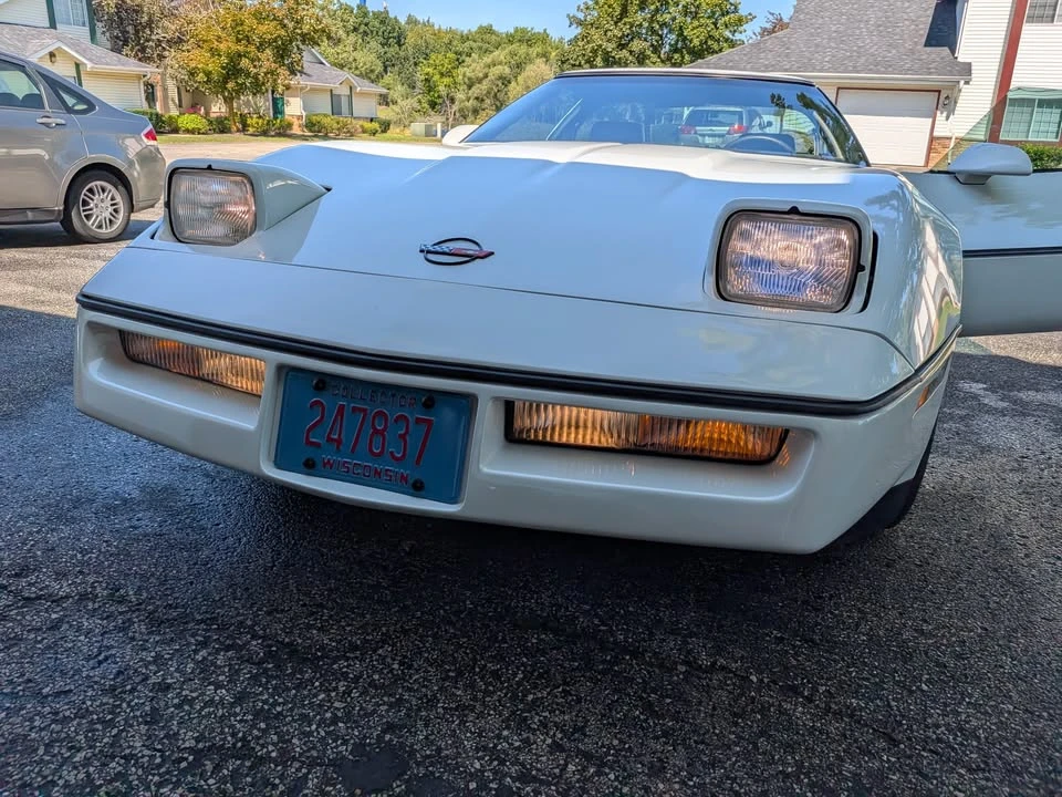 1985 Chevrolet Corvette C4 - Image 5 of 17