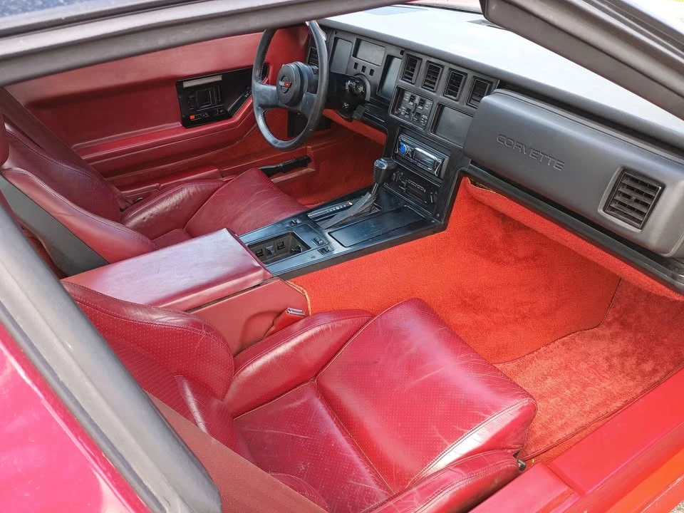 1985 Chevrolet Corvette C4 - Image 14 of 15