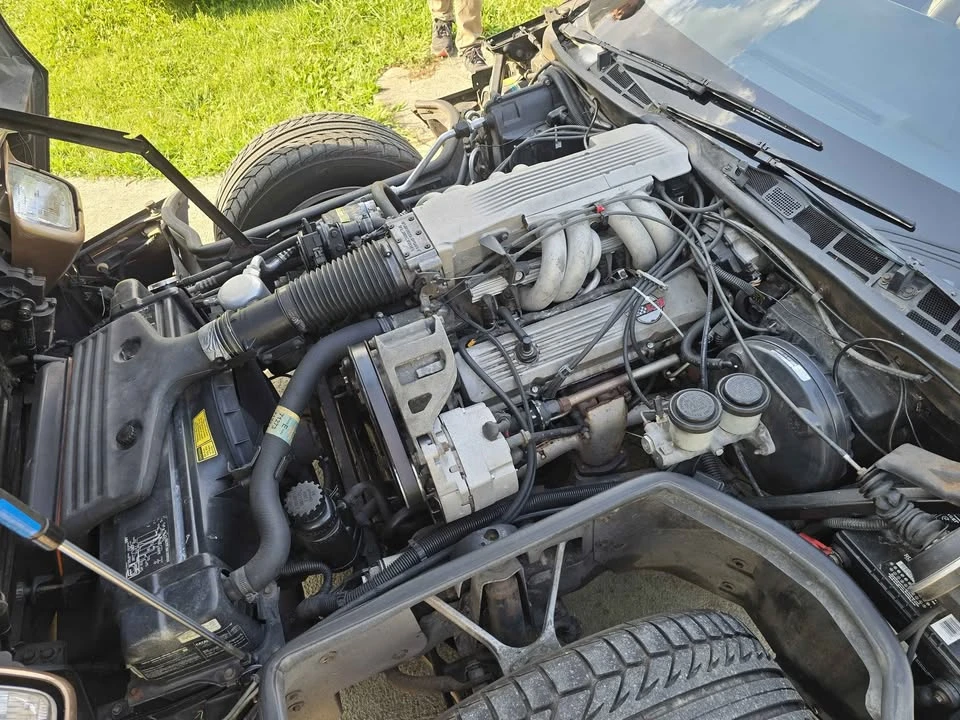1985 Chevrolet Corvette C4 - Image 12 of 13
