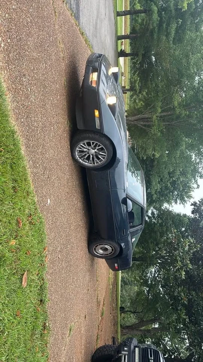 1985 Chevrolet Corvette C4 - Image 2 of 13