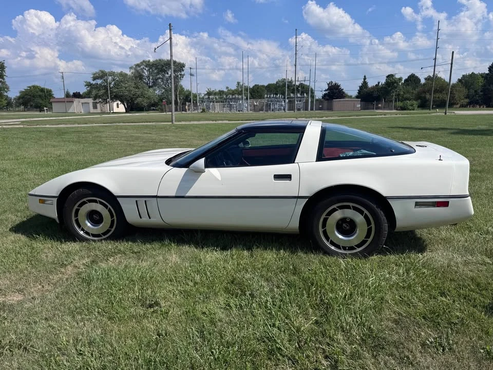 1985 Chevrolet Corvette C4 - Image 3 of 6