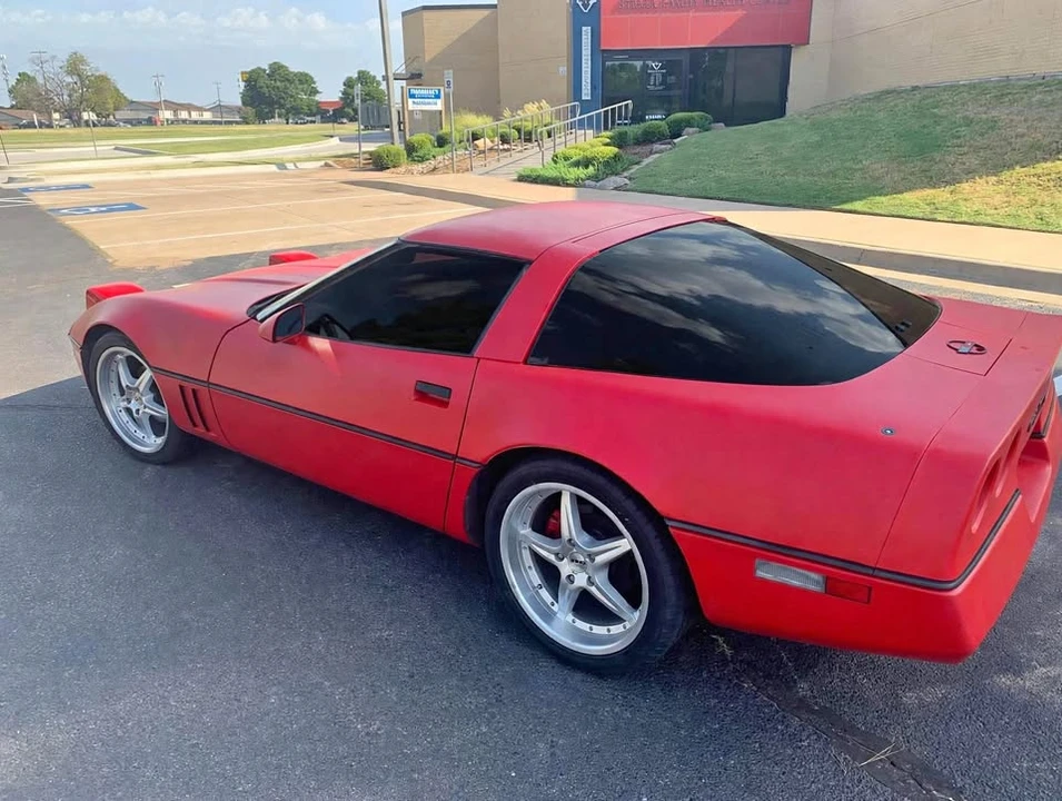 1985 Chevrolet Corvette C4 - Image 1 of 2