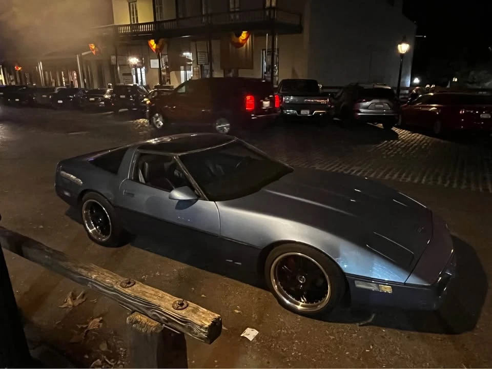 1985 Chevrolet Corvette C4 - Image 9 of 17